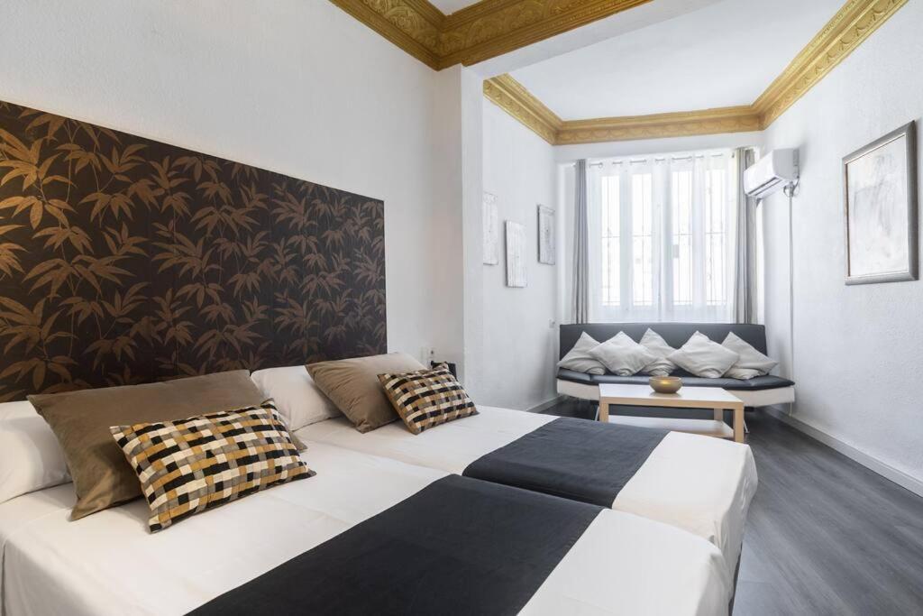 Apartment Bonito Y Amplio Piso Junto A La Plaza De Toros. *