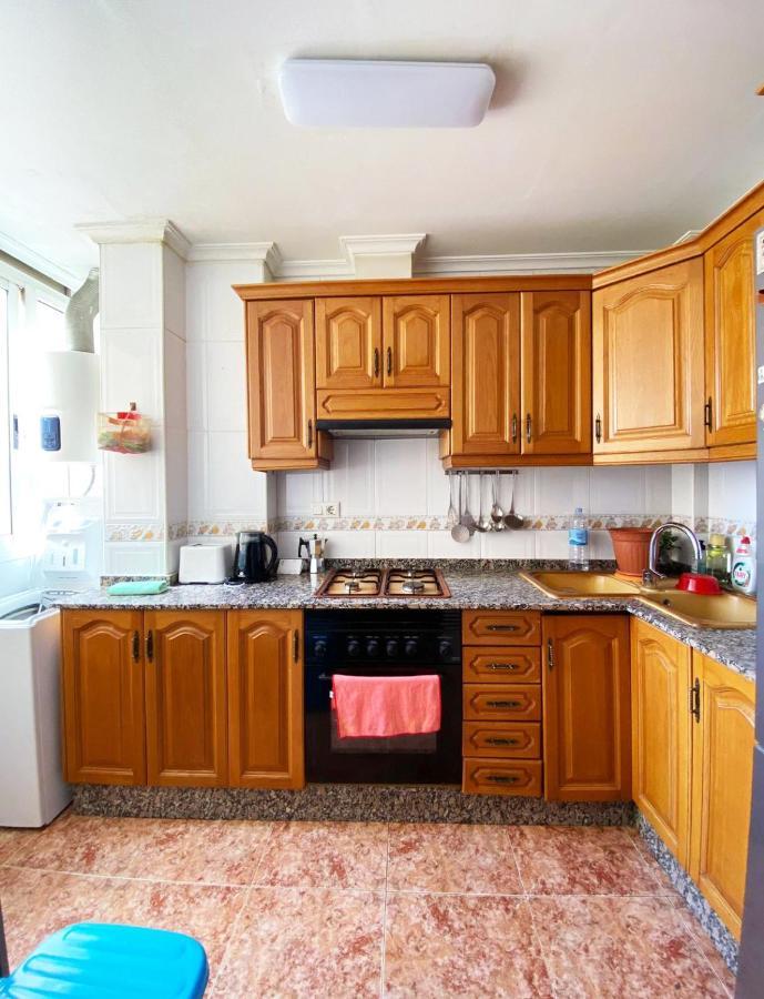 In Great Location In Shared