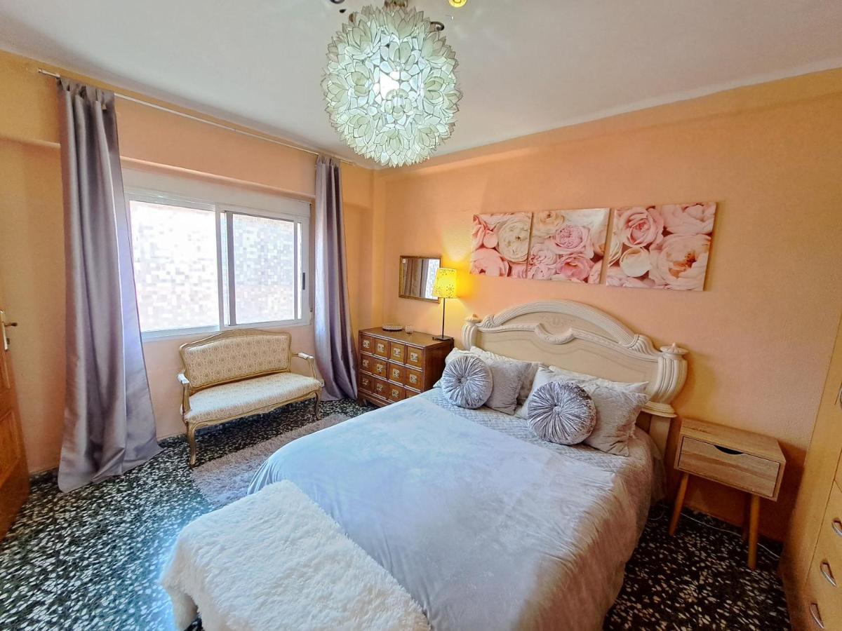 Full Equipped And Comfortable With Wifi *
