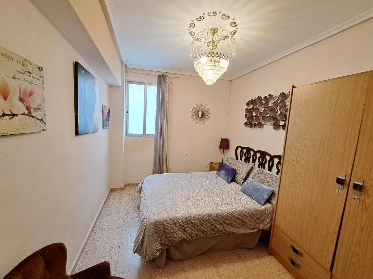 3 Bedroom Flat With Wifi Apartment