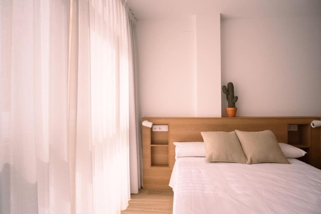 Apartment Spectacular Renovated Studio Facing The Sea