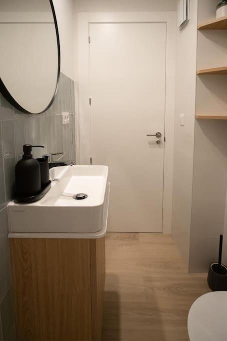 Apartment Spectacular Renovated Studio Facing The Sea *