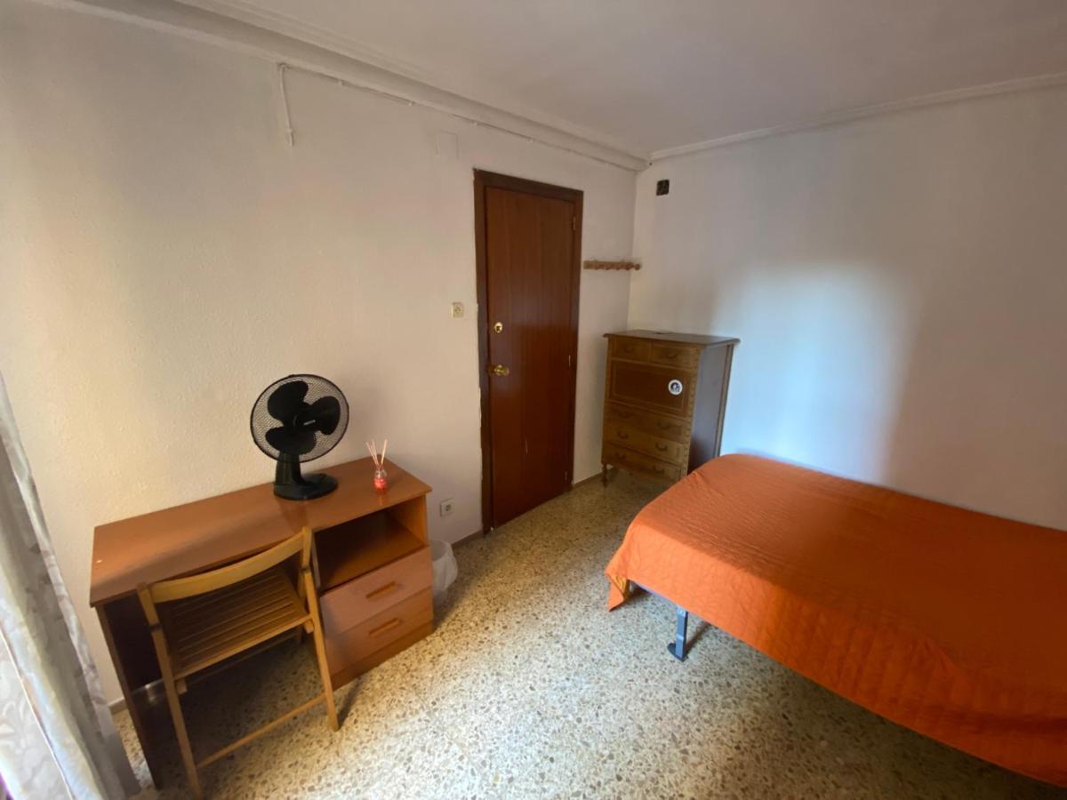Apartment Flat Family Near Garden Center And Metro