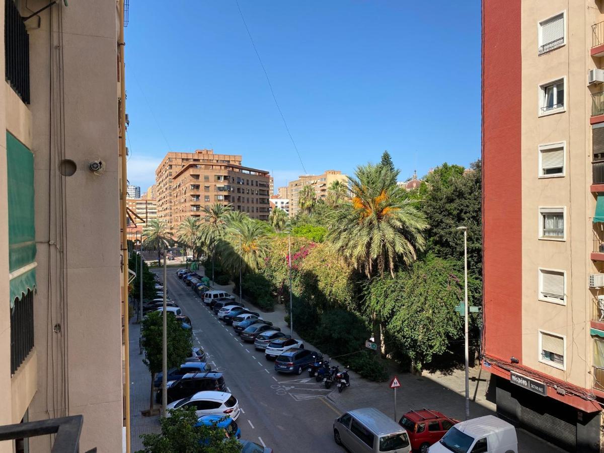 Flat Family Near Garden Center And Metro Apartment *