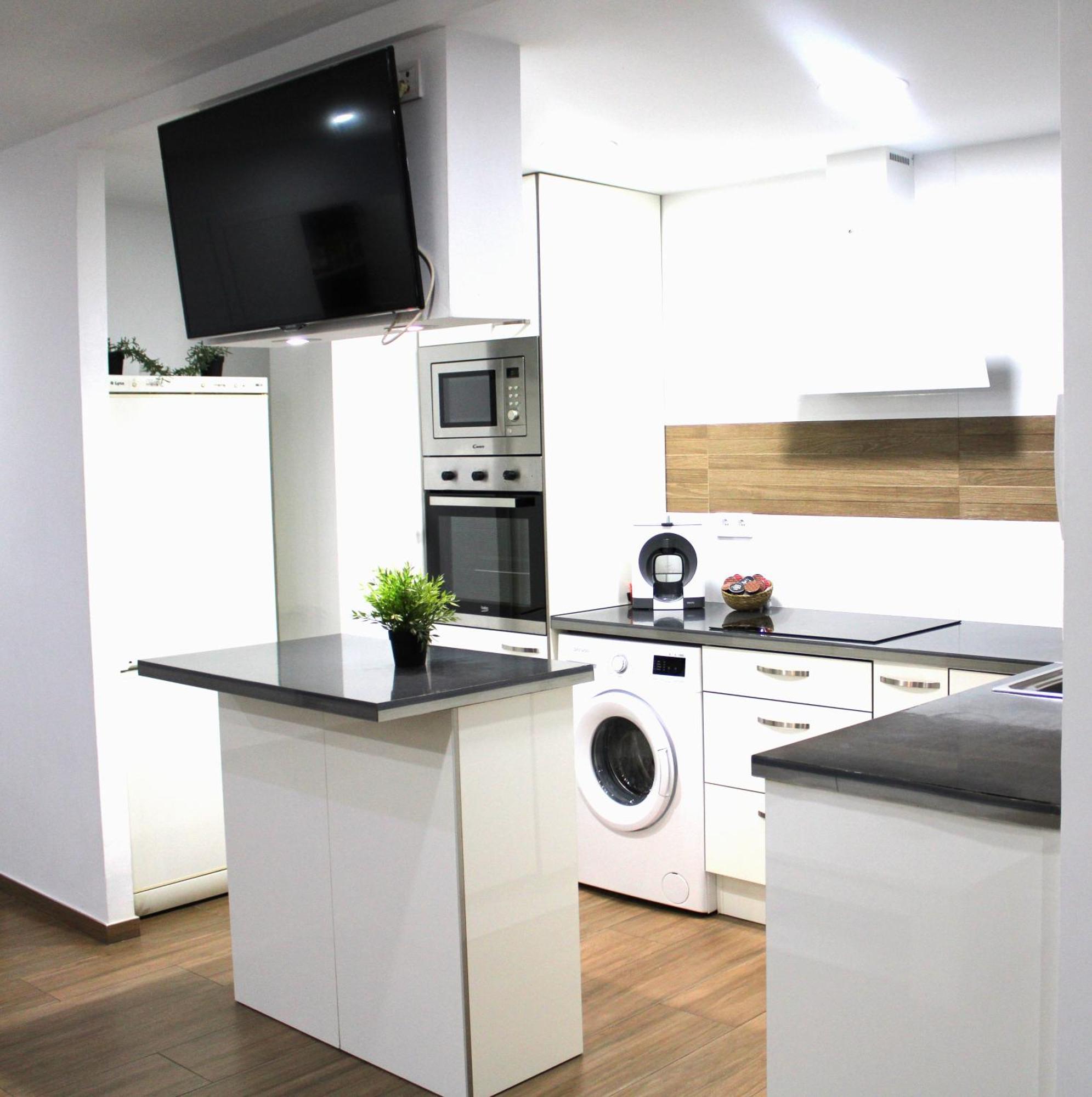 Apartamento Playa 5 Minutos A Pie Moderno Y Confortable Cabanyal Apartment *