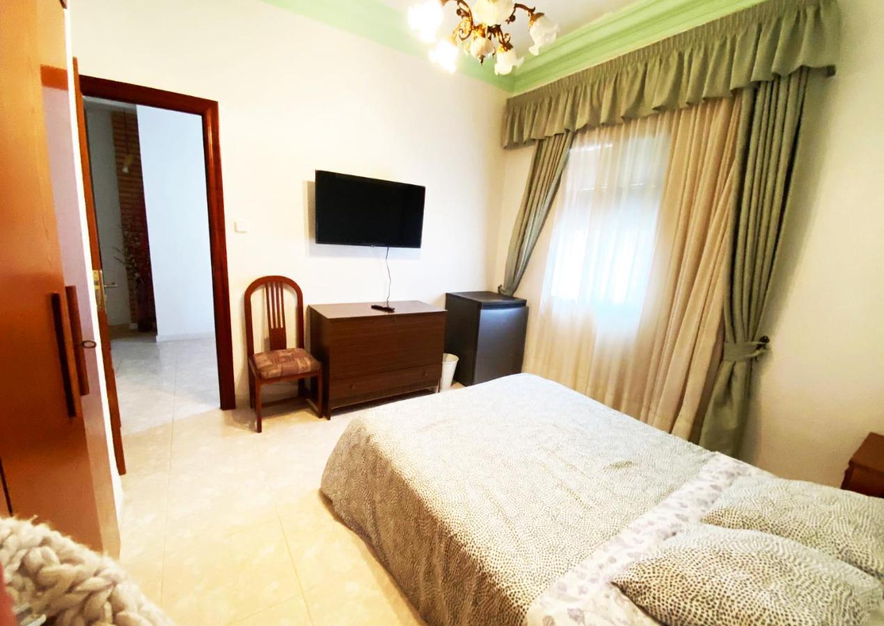La Malvarrosa In Shared Homestay