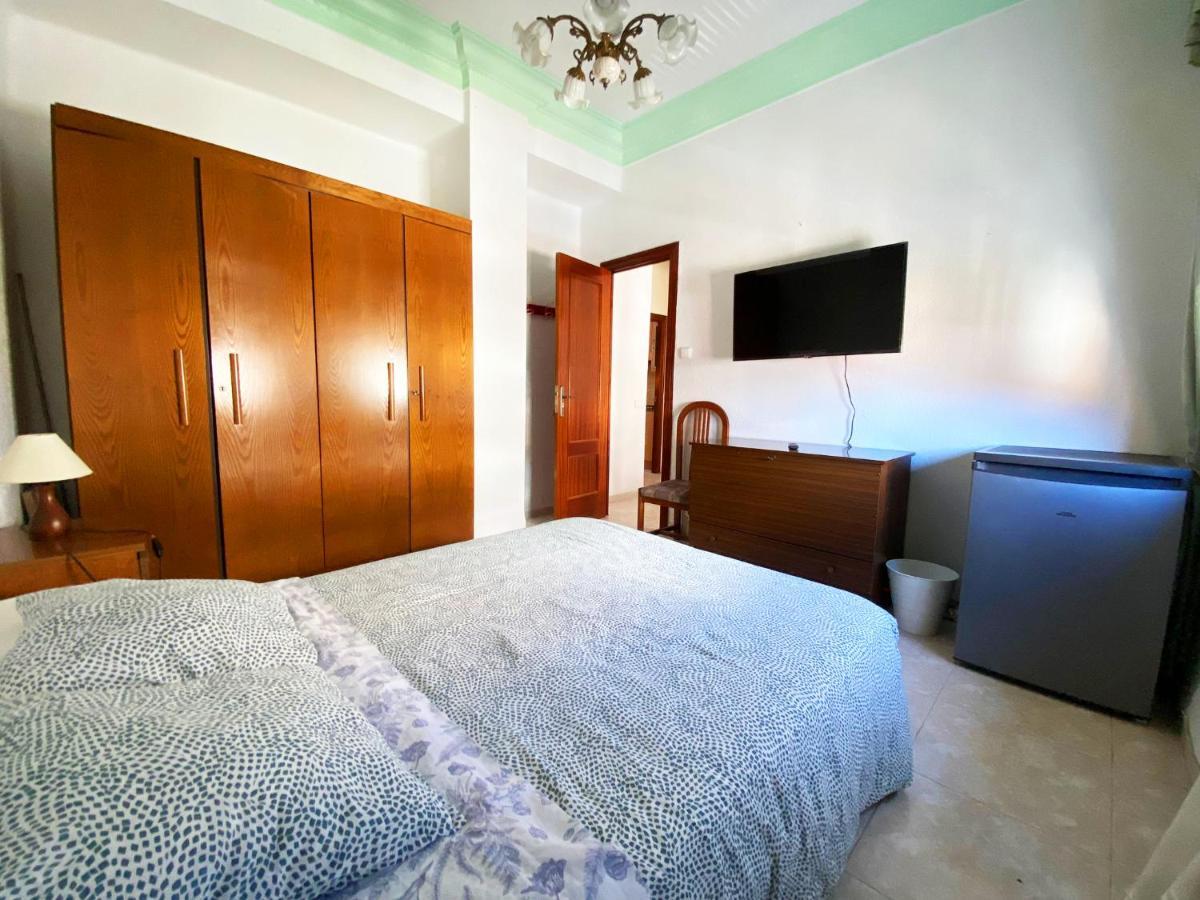 Homestay La Malvarrosa In Shared