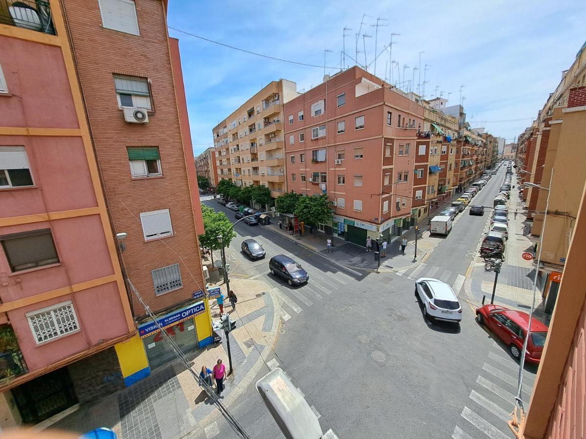 3 Bedroom Flat With Wifi Apartment Valencia