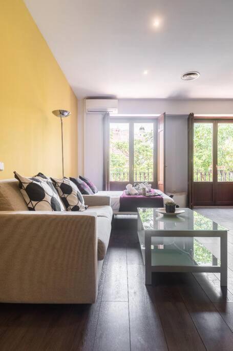 Market Beautiful Loft Apartment *