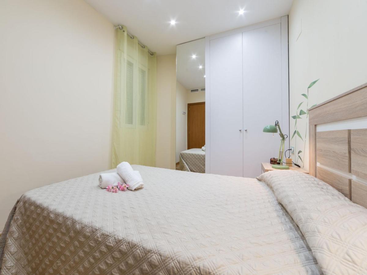 Travel Habitat Jardines Rio Turia. Apartment Valencia