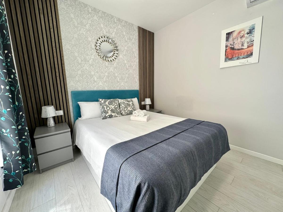 Reinapart Apartment Valencia