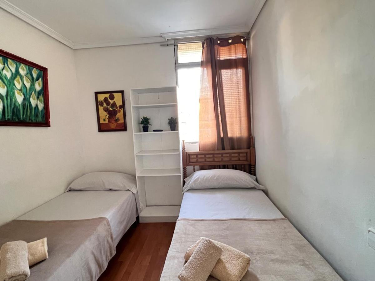 Malvarrosa Simple Shared Hospedagem domiciliar *