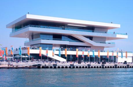 Excelente Velero Clasico En Botel Valencia
