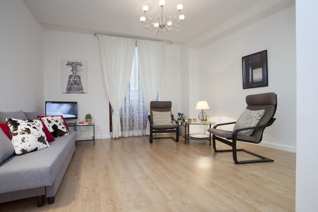 Apartment Singularstays Plaza Redonda