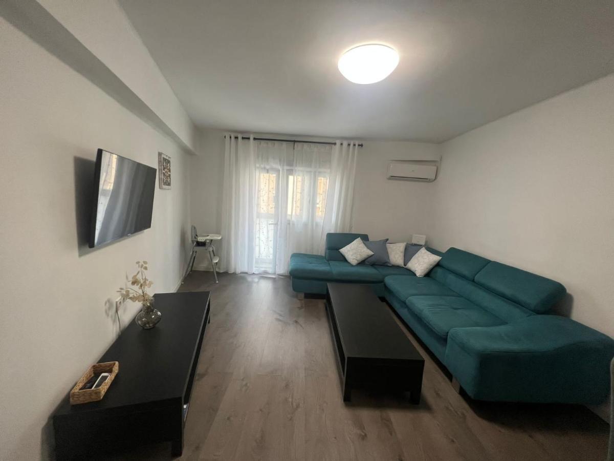 Sweet Apartment