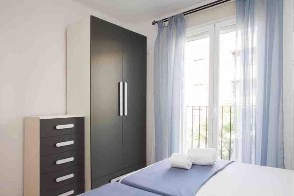 Cozy Flat Near Torres De Serrano * Valencia