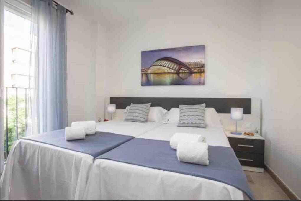 Apartamento Cozy Flat Near Torres De Serrano Valência