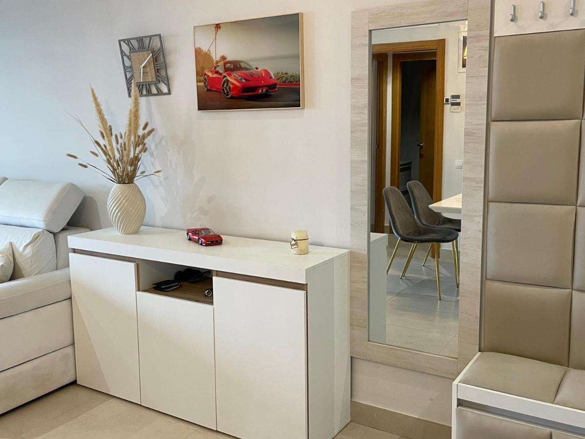 Apartment Beachfront 23 *