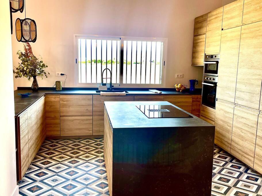 Casa Mediterranea- Les Mil I Nits Holiday home *