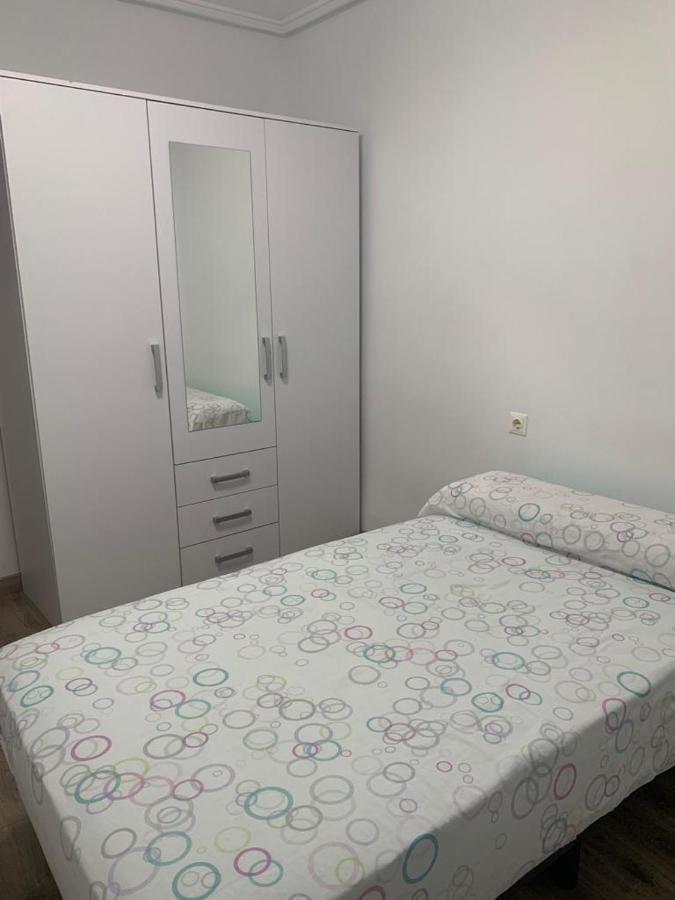Habitacion Individual Privatunterkunft *