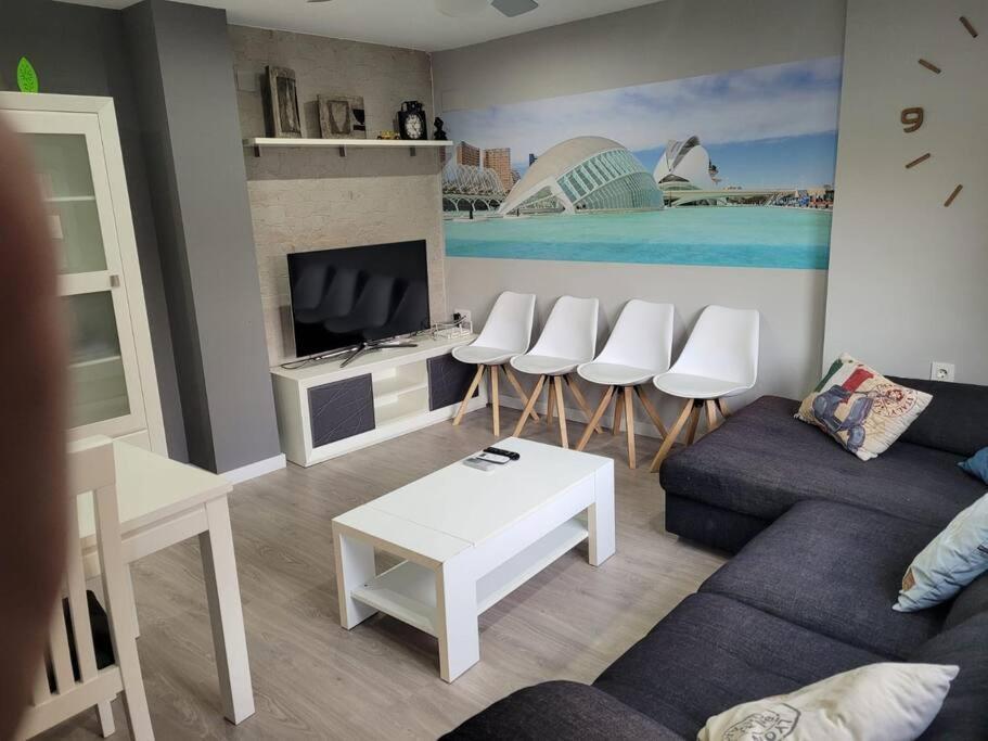 Precioso Reformado Con Terraza, 4 Habs Apartment Valencia