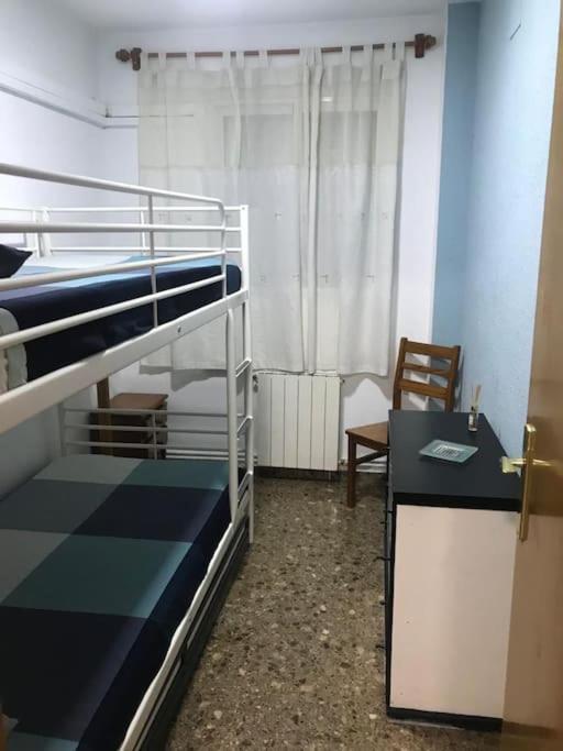 Comodo Y Espacioso Con Parking Apartment Valencia