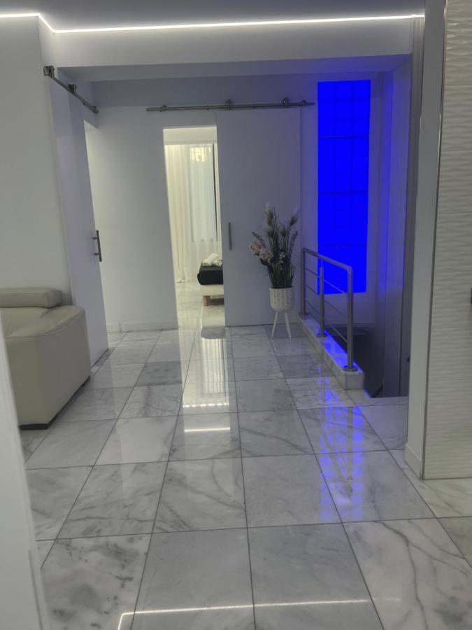Deluxe House Holiday home