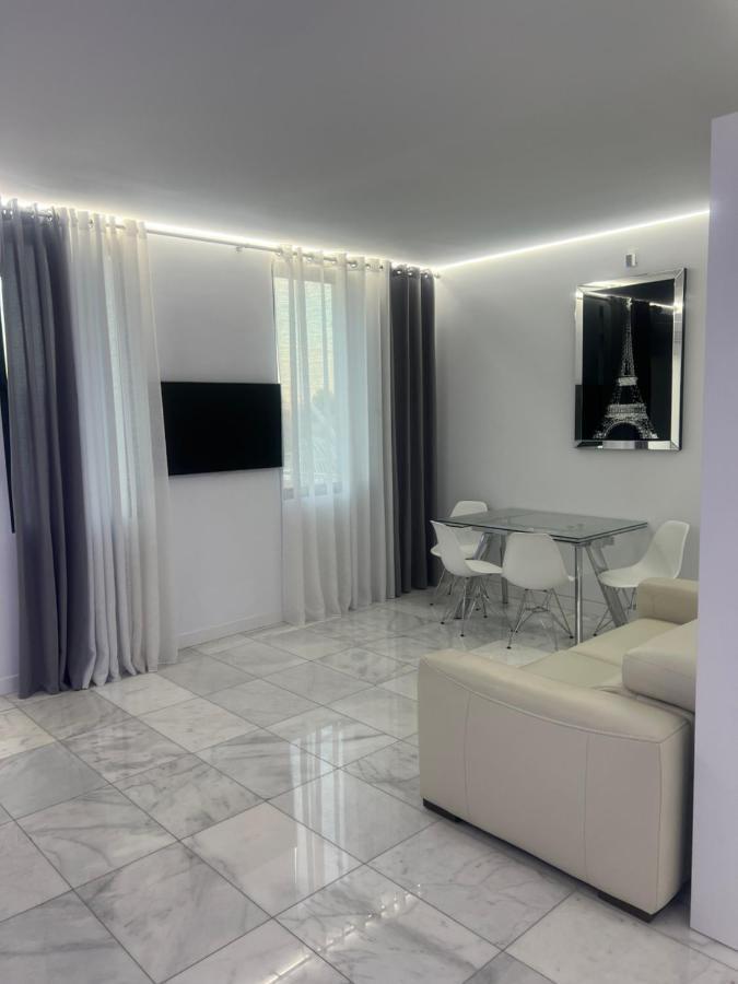 Deluxe House Holiday home