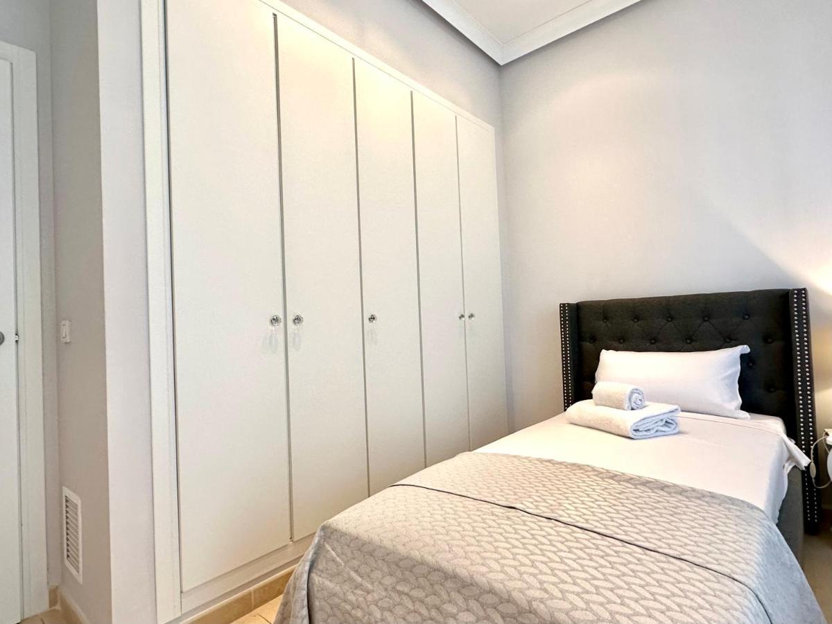 Reinapart Patacona Beachfront Seaview Valencia