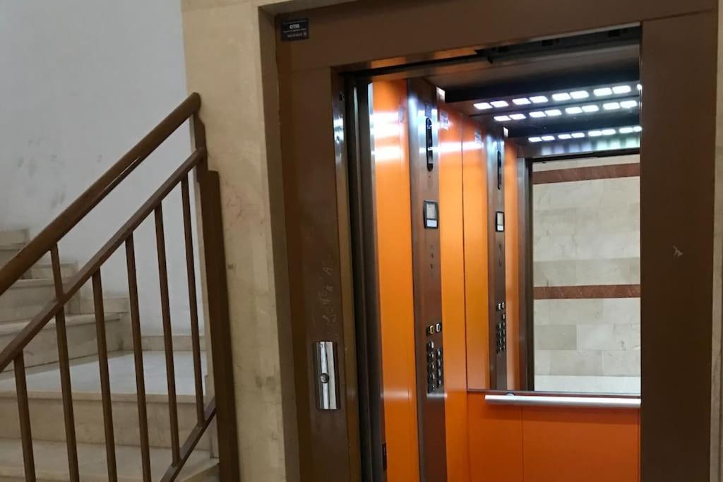 Comodo Y Espacioso Con Parking Valencia