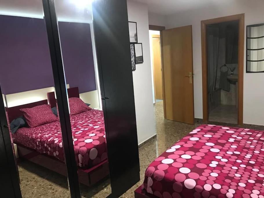 Apartment Comodo Y Espacioso Con Parking
