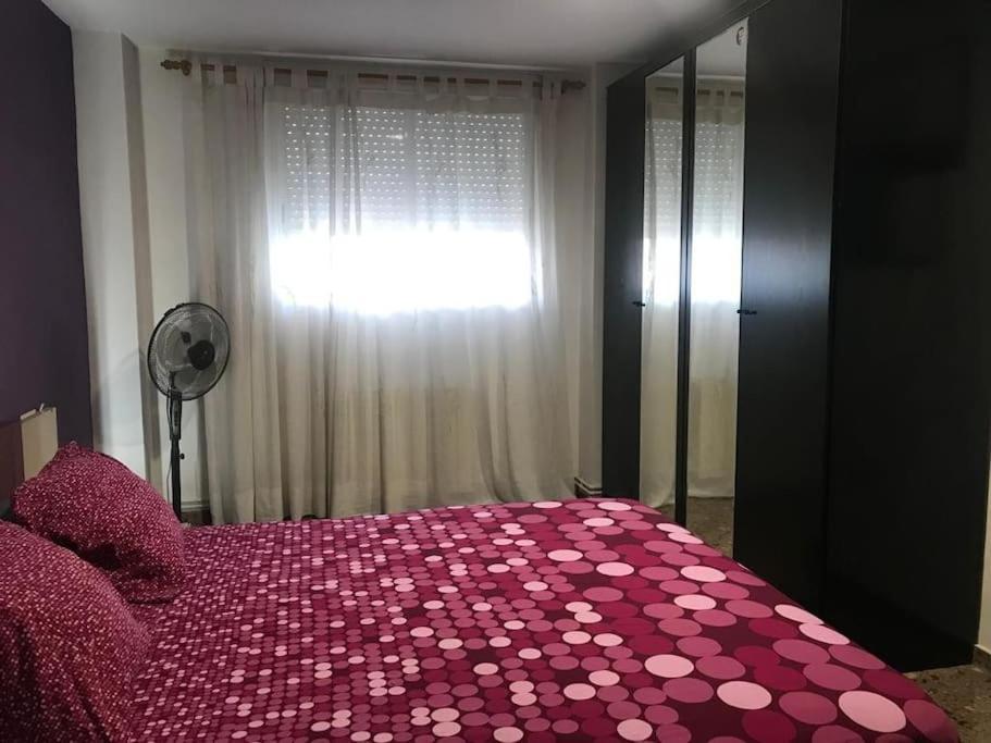 Apartment Comodo Y Espacioso Con Parking