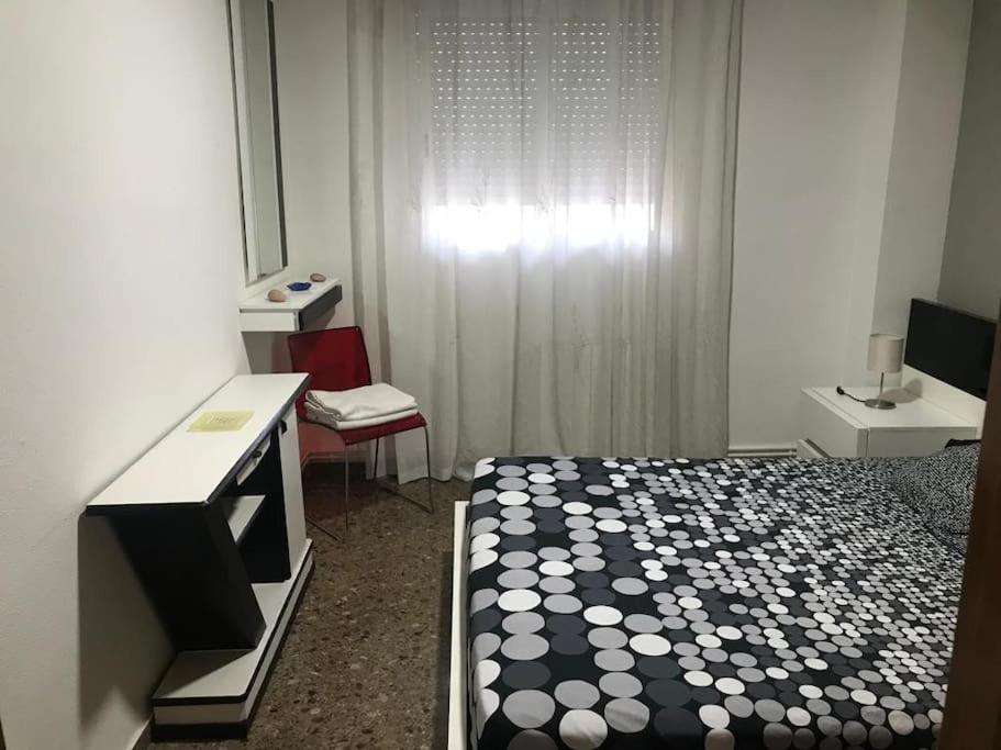 Comodo Y Espacioso Con Parking Apartment *