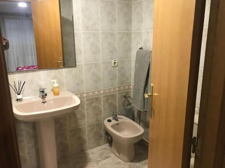 Comodo Y Espacioso Con Parking Valencia
