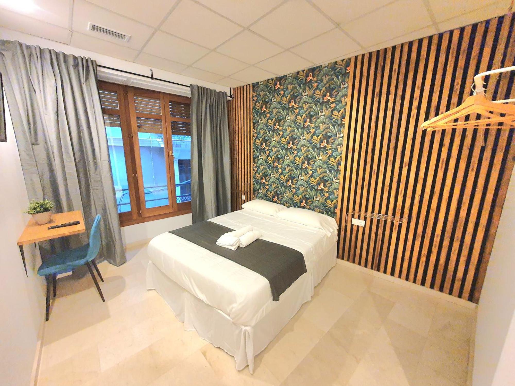 Hostel Plaza Resest