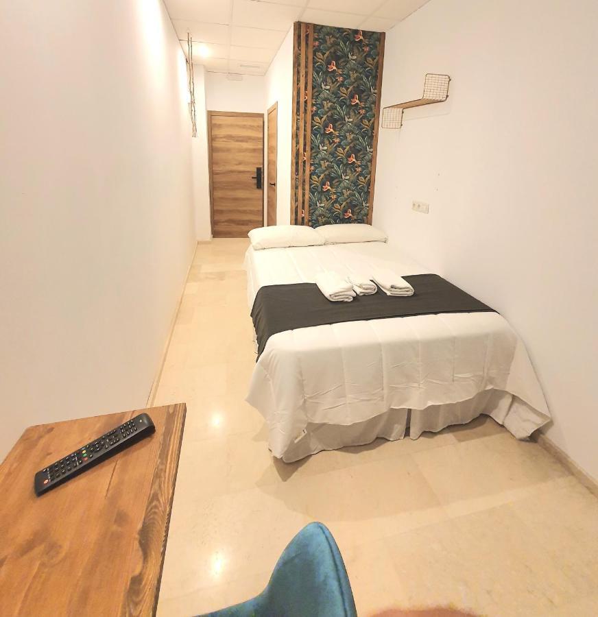 Hostel Plaza Resest