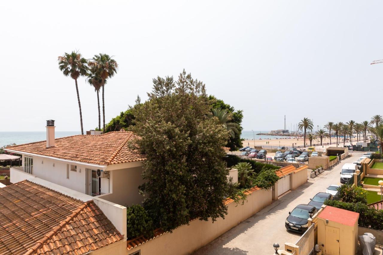 Isola Beachside Apartment