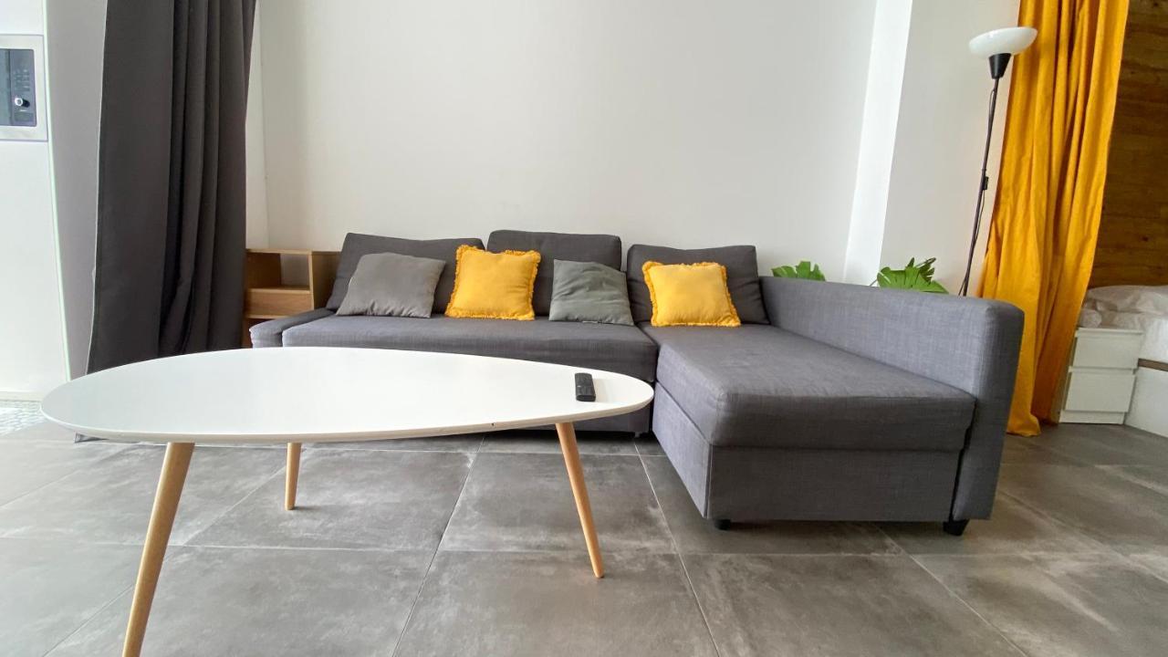Apartment Noguera A On The *