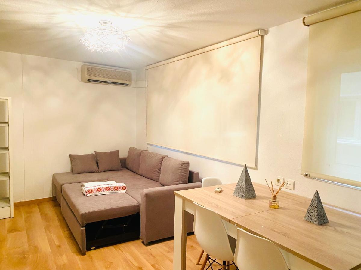Apartment Hrooms Estudio Boutique *