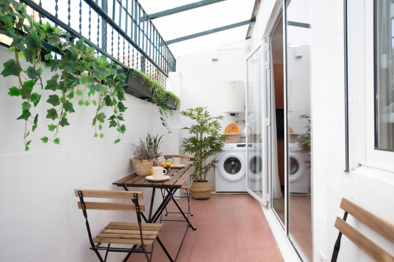 Singularstays San Valero Apartment *