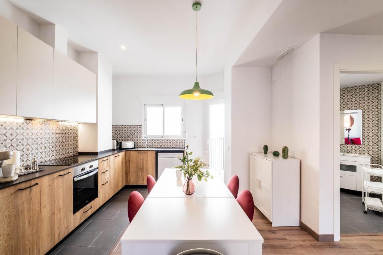 Spacious With Great Views Apartment *