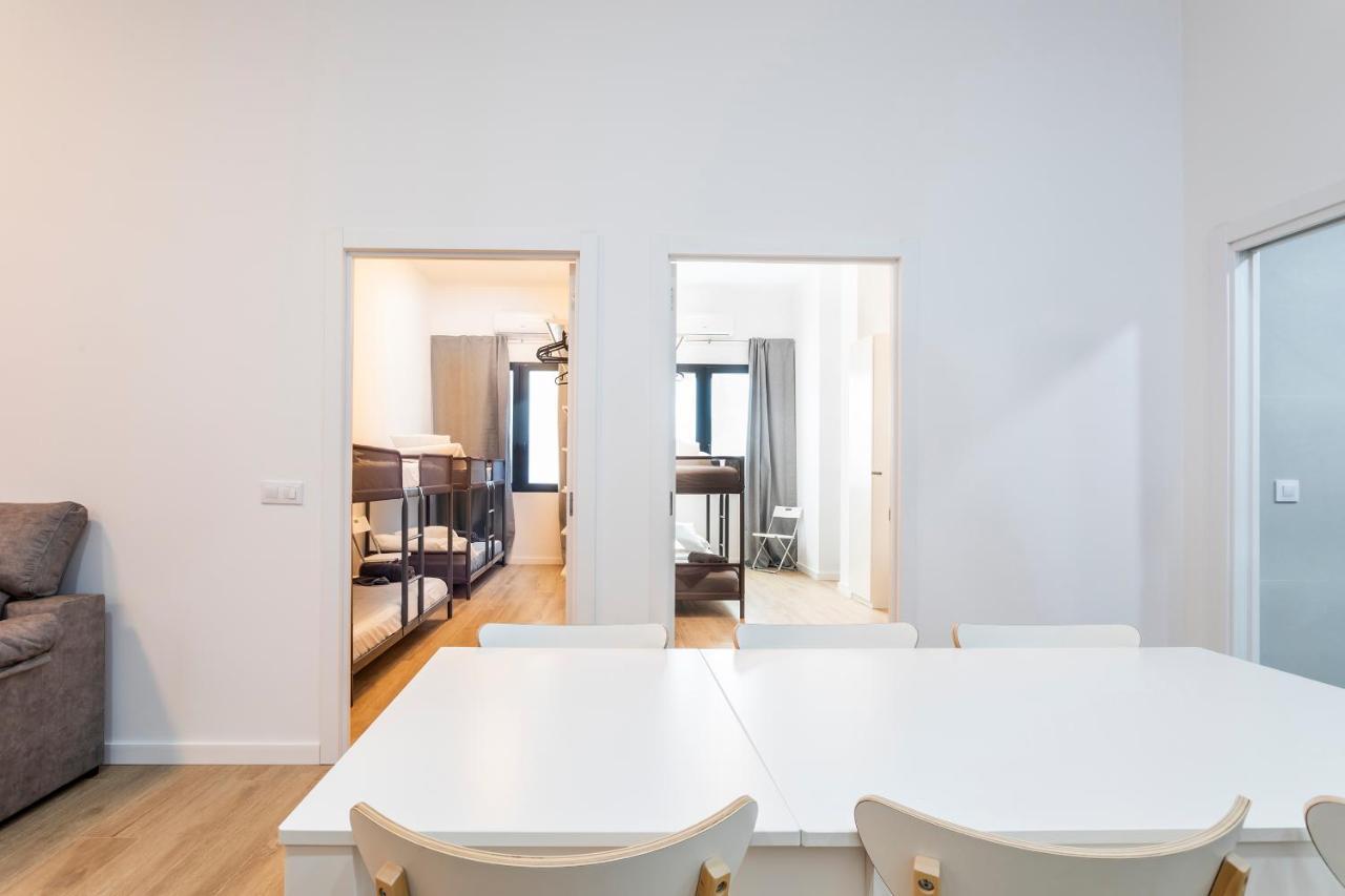 Apartment 10 Pax, Ac, Wifi Gratis, Ciudad Artes Y Ciencias Valencia