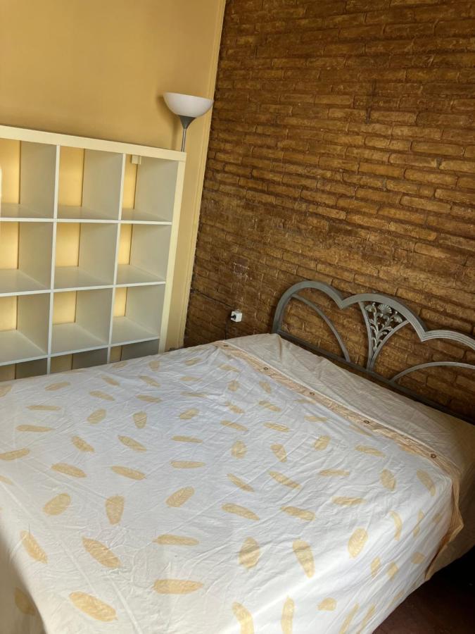 Atico Loft Abuhardillado Frente A Ruzafa - Pets Friendly, Wifi Apartment *
