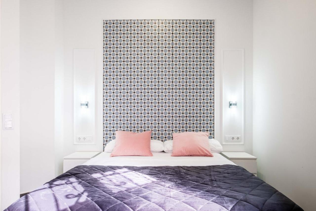 New And Modern With Comfy Beds *