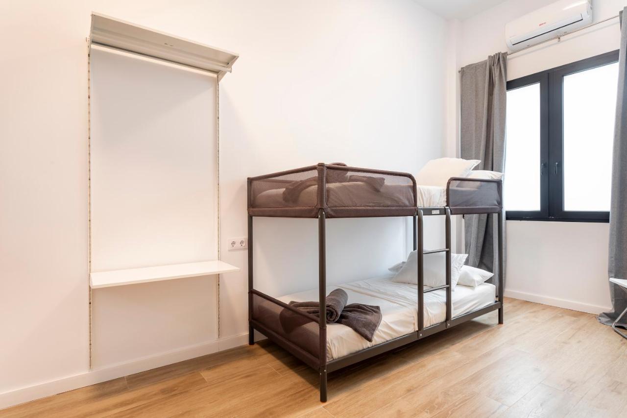 Apartment 10 Pax, Ac, Wifi Gratis, Ciudad Artes Y Ciencias Valencia