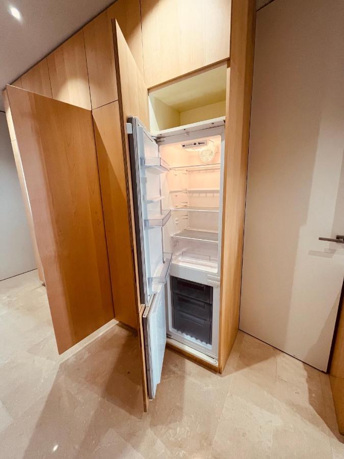 Apartment Bet - Market *