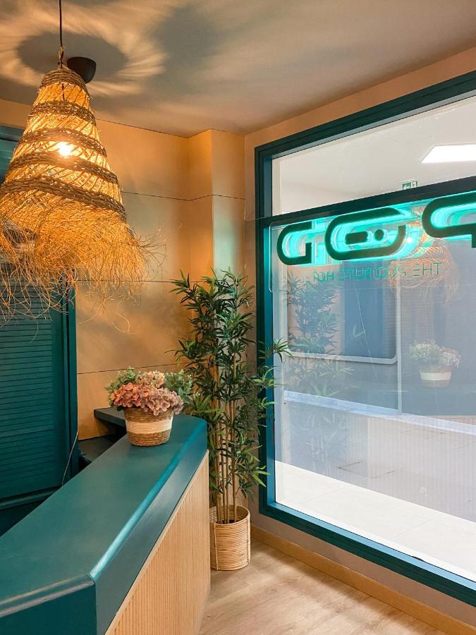 The Pod Blasco Hostel *
