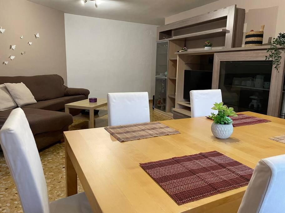 Precioso Junto Al Centro Con Garaje Apartamento Valência