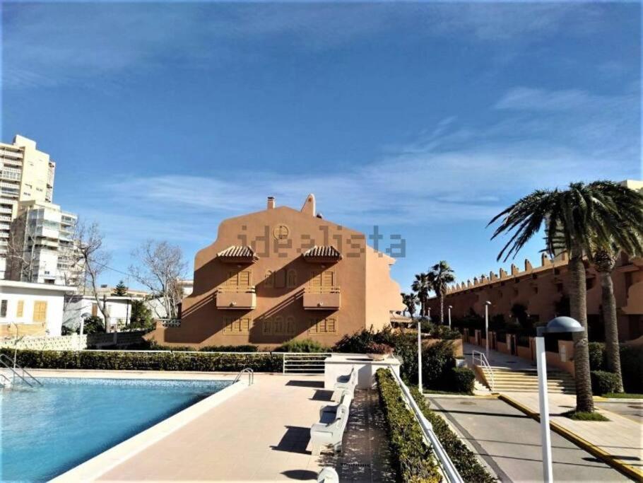 Adosado En La Playa De El Perellonet Con Piscina, Pista Tenis Ferienhaus Valencia