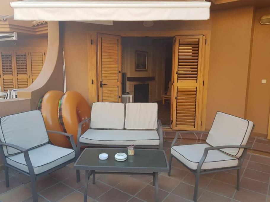 Ferienhaus Adosado En La Playa De El Perellonet Con Piscina, Pista Tenis *